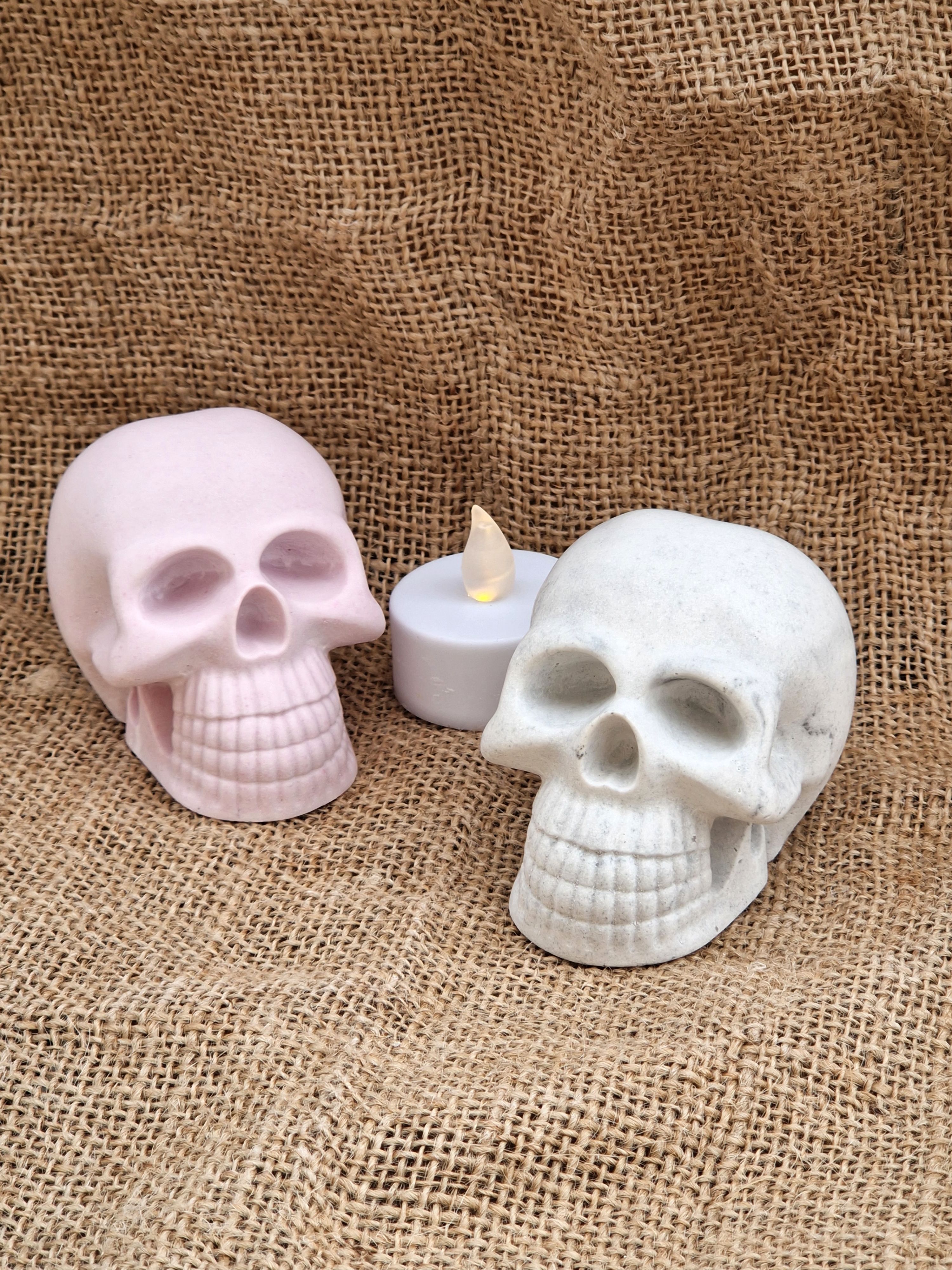 Totenkopf Skull Figur Deko Halloween